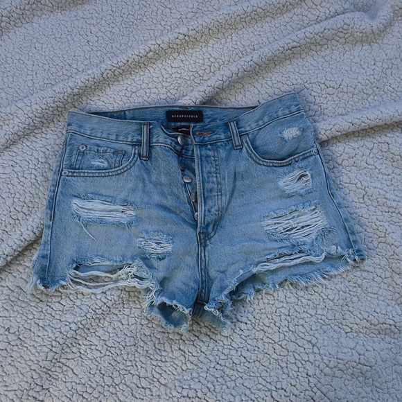 Aeropostale jean shorts boyfriend style - Picture 1 of 2